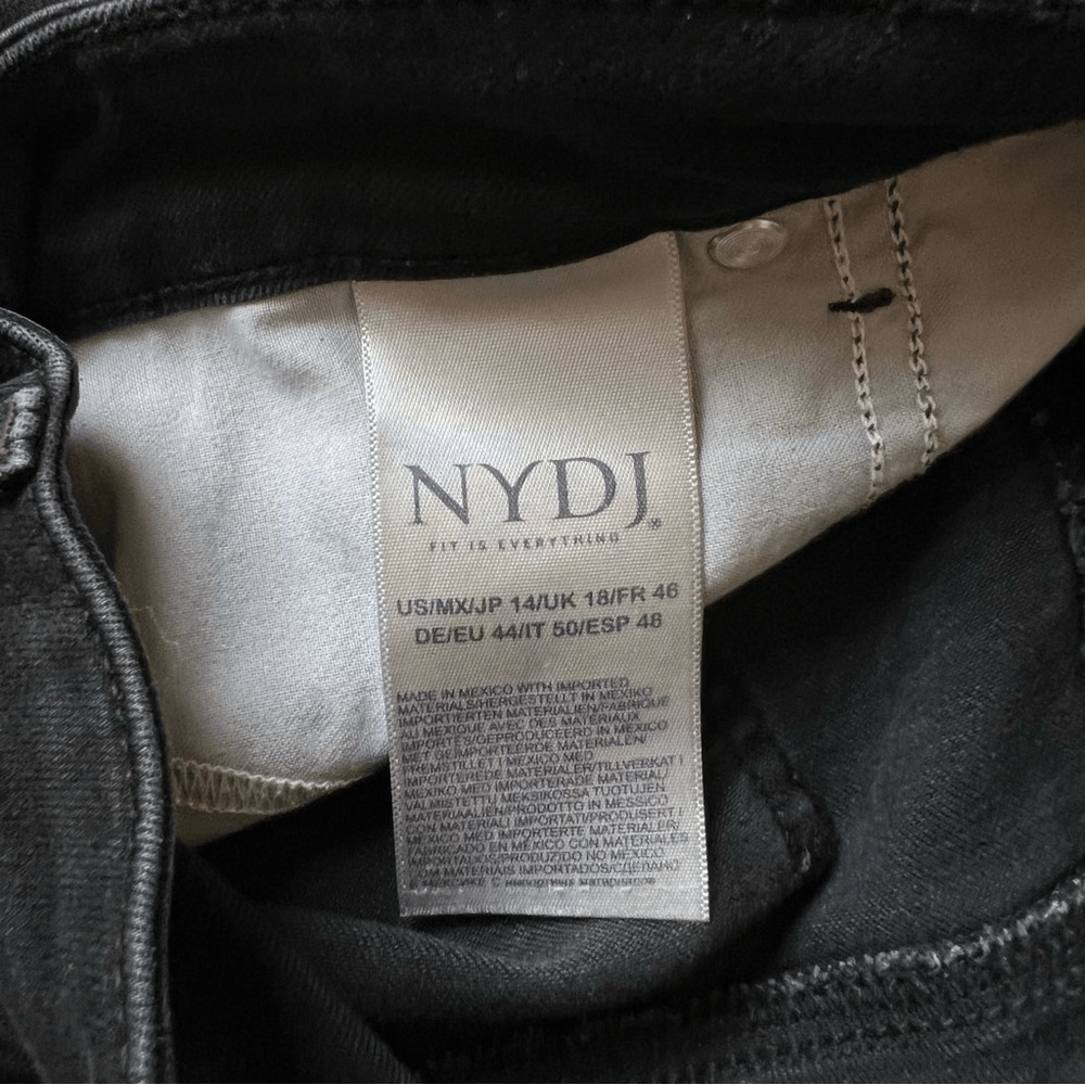 NYDJ Lift Tuck Tech Slim Straight Jeans in Black Size 14