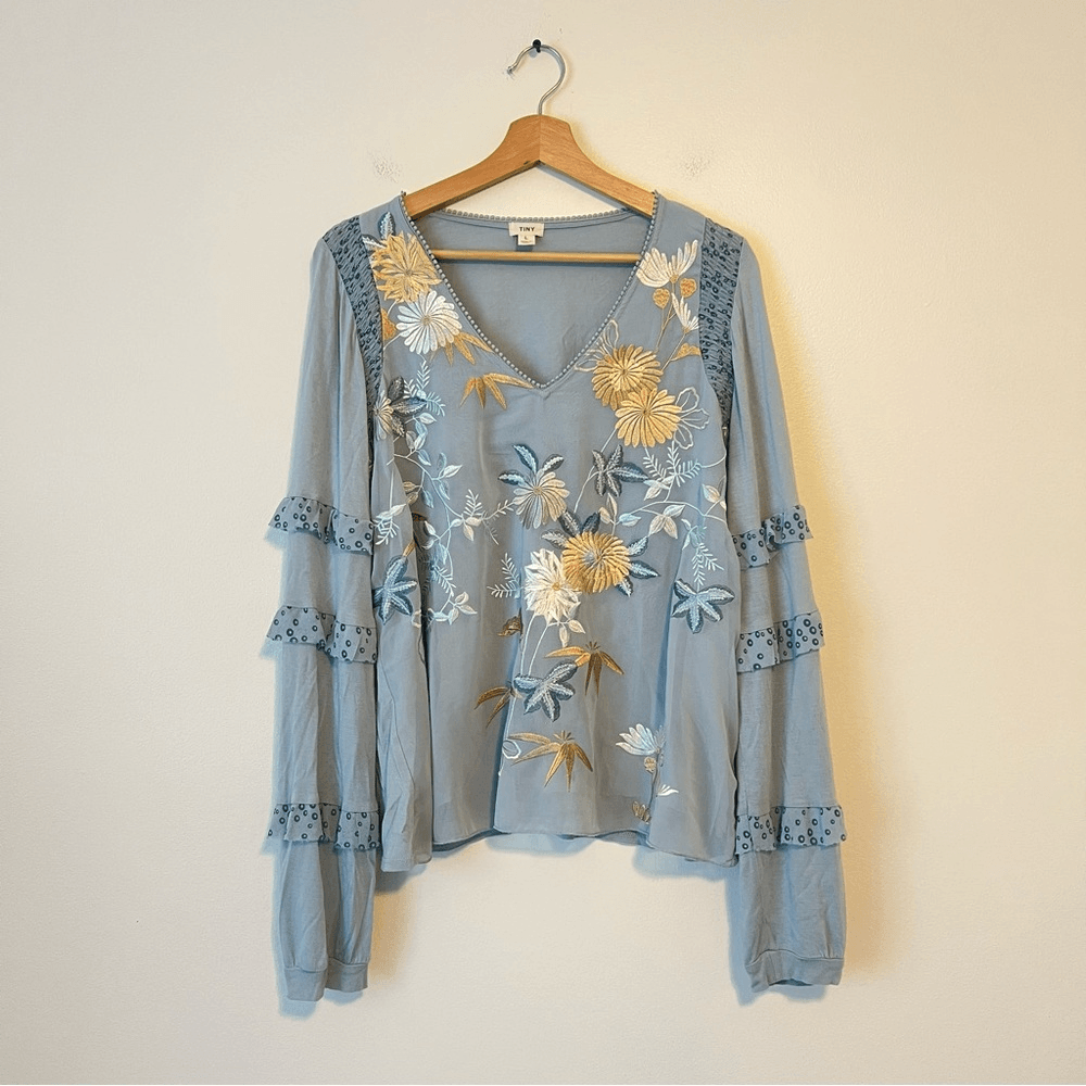 Anthropologie Tiny Frances Floral Long Sleeve Ruffle Blouse Blue Motif Size Larg