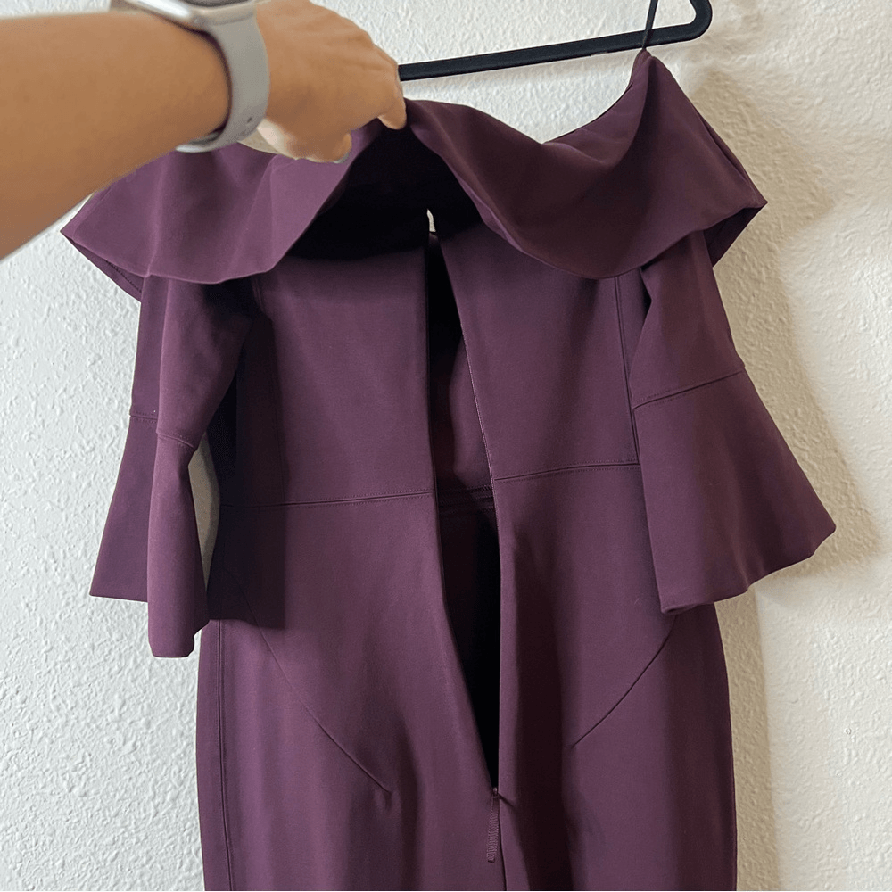 Aritzia Babaton Giovani Off The Shoulder Mini Pencil Dress in Burgundy NEW Sz 10