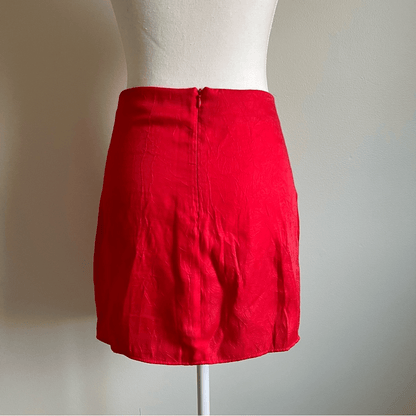 ZARA Coral Red Sateen Mini Skirt with Knot Detail Bloggers Fave Size XS