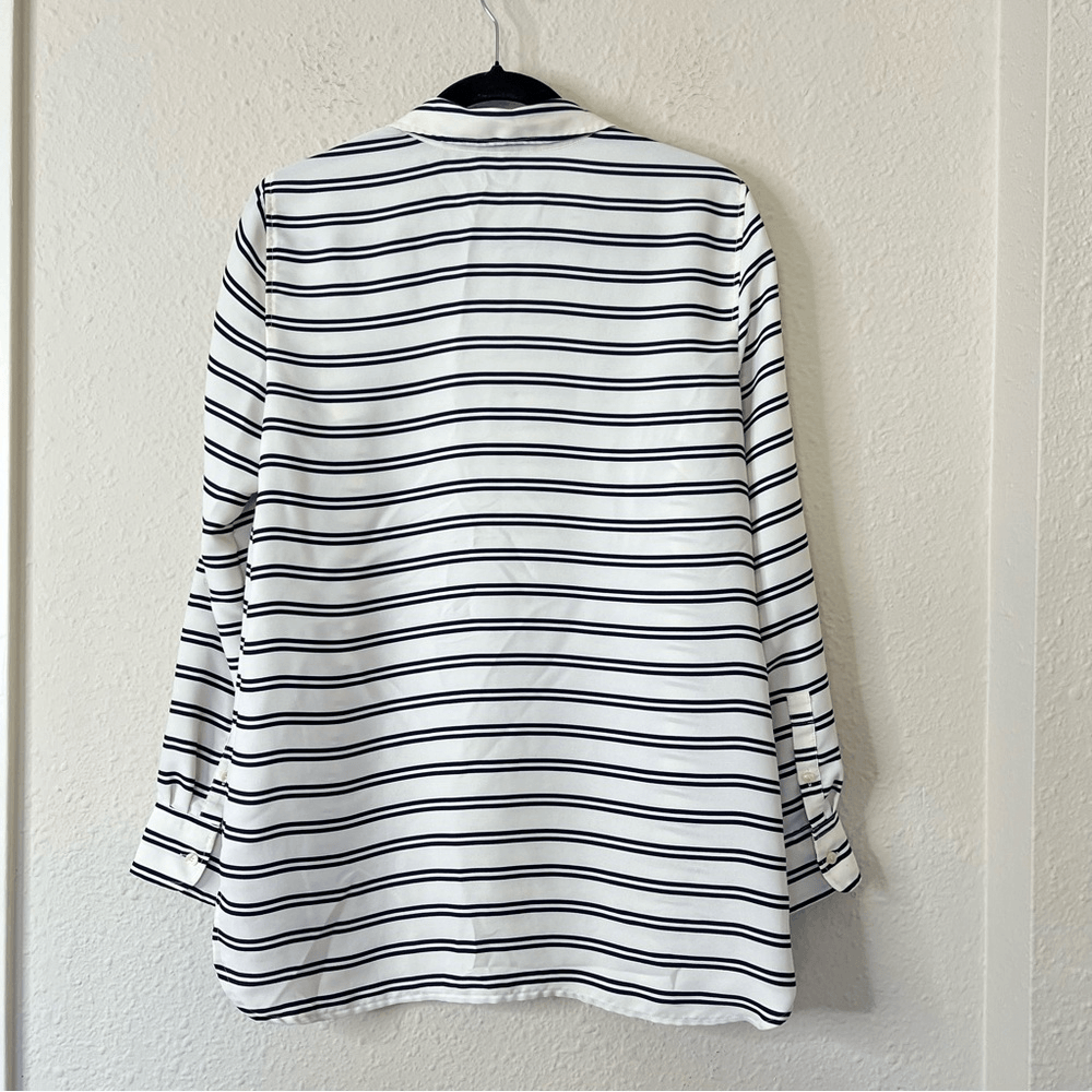 Talbots Boyfriend Button Down Shirt Blouse Striped Size Medium