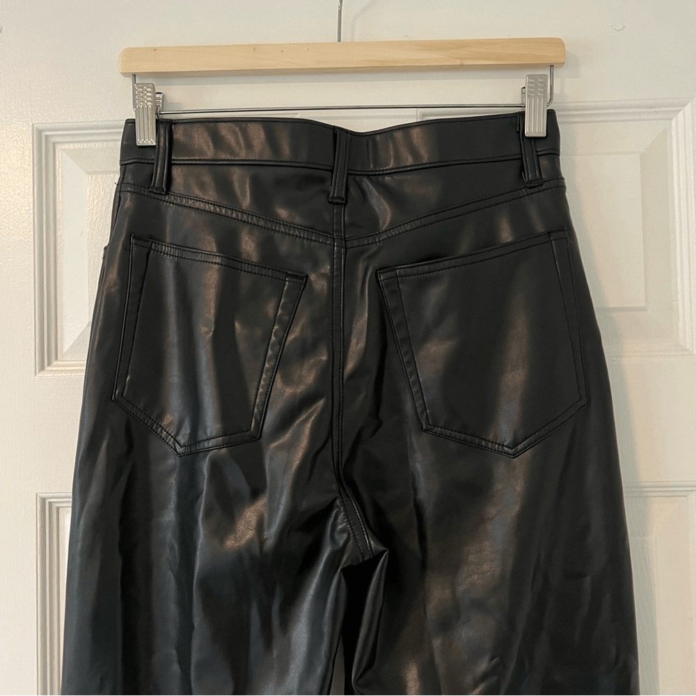 Abercrombie & Fitch 90s Straight Ultra High Rise Vegan Leather Pants Black 28/6L