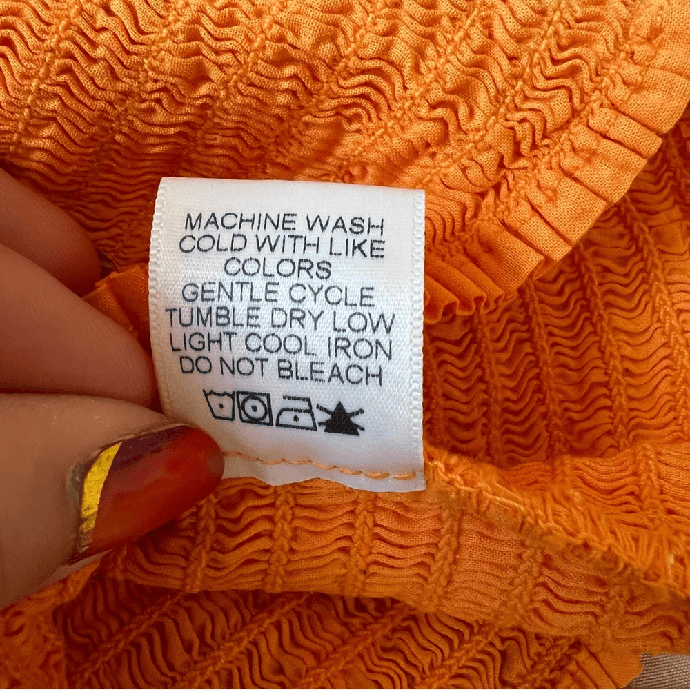 Xirena Issa Smocked Crop Top NEW in Orange Size Small