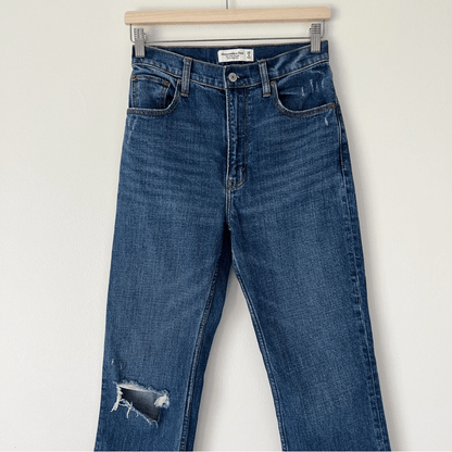 Abercrombie & Fitch Ultra High Rise The Ankle Straight Jeans 26 / 2L Medium Wash
