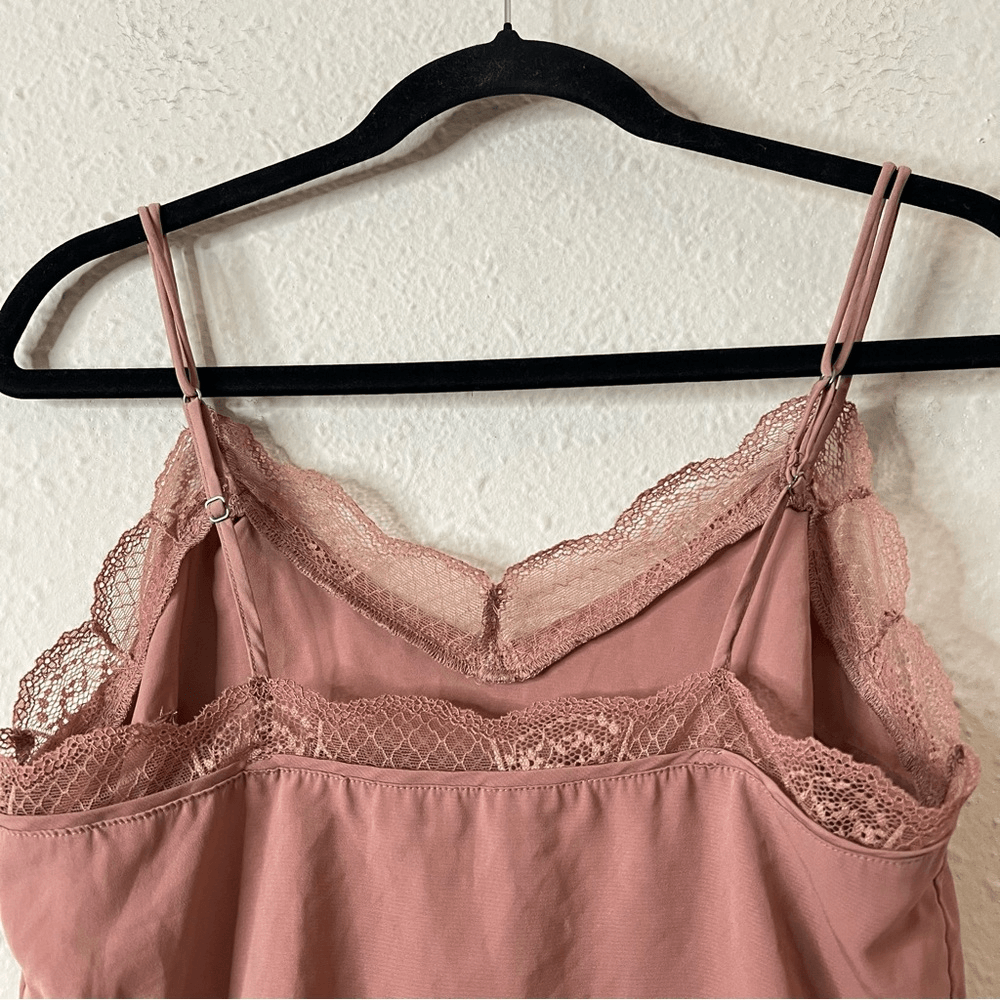 Abercrombie & Fitch Lace Trim Cami Tank Top Size Small