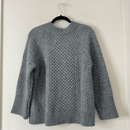 Soft Surroundings Noemi Pearl Cable Knit Sweater Crewneck Gray Size Small