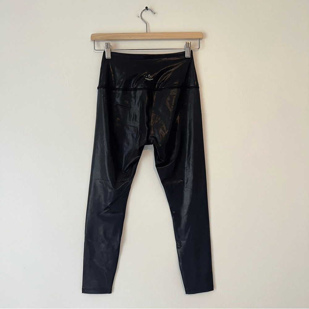 Beyond Yoga Black Shine Faux Leather High Waisted Legging Size Small