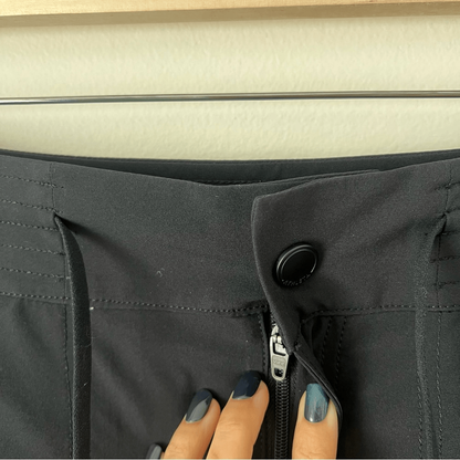 Athleta Rincon Black Athletic Bermuda Shorts NEW Size 6