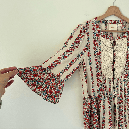 Anthropologie Maeve Hiver Boho Floral & Lace Bell Sleeve Peasant Blouse Size 6