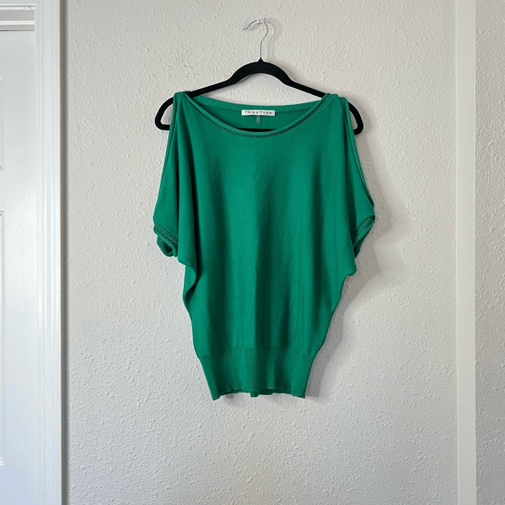 Trina Turk Cold Shoulder Short Sleeve Sweater in Green Size Small