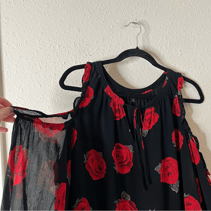 Sanctuary Cold Shoulder Rose Print Long Sleeve Blouse Black and Red Size Medium