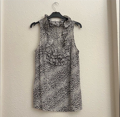 Banana Republic 100% Silk Ruffle Animal Print Sleeveless Blouse Size Medium