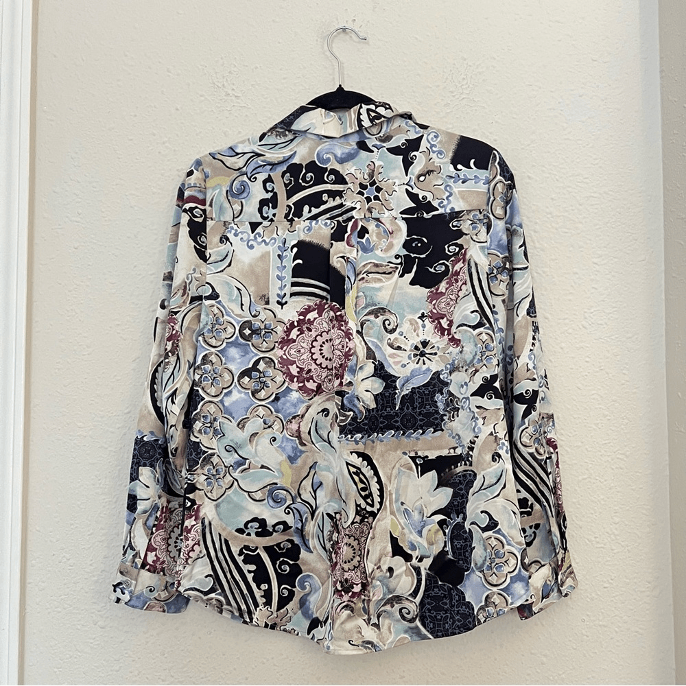 Chicos Mystic Mix Geneva BoHo Silky Shirt Blouse Button Down Paisley Size Small