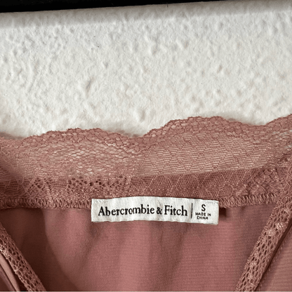 Abercrombie & Fitch Lace Trim Cami Tank Top Size Small