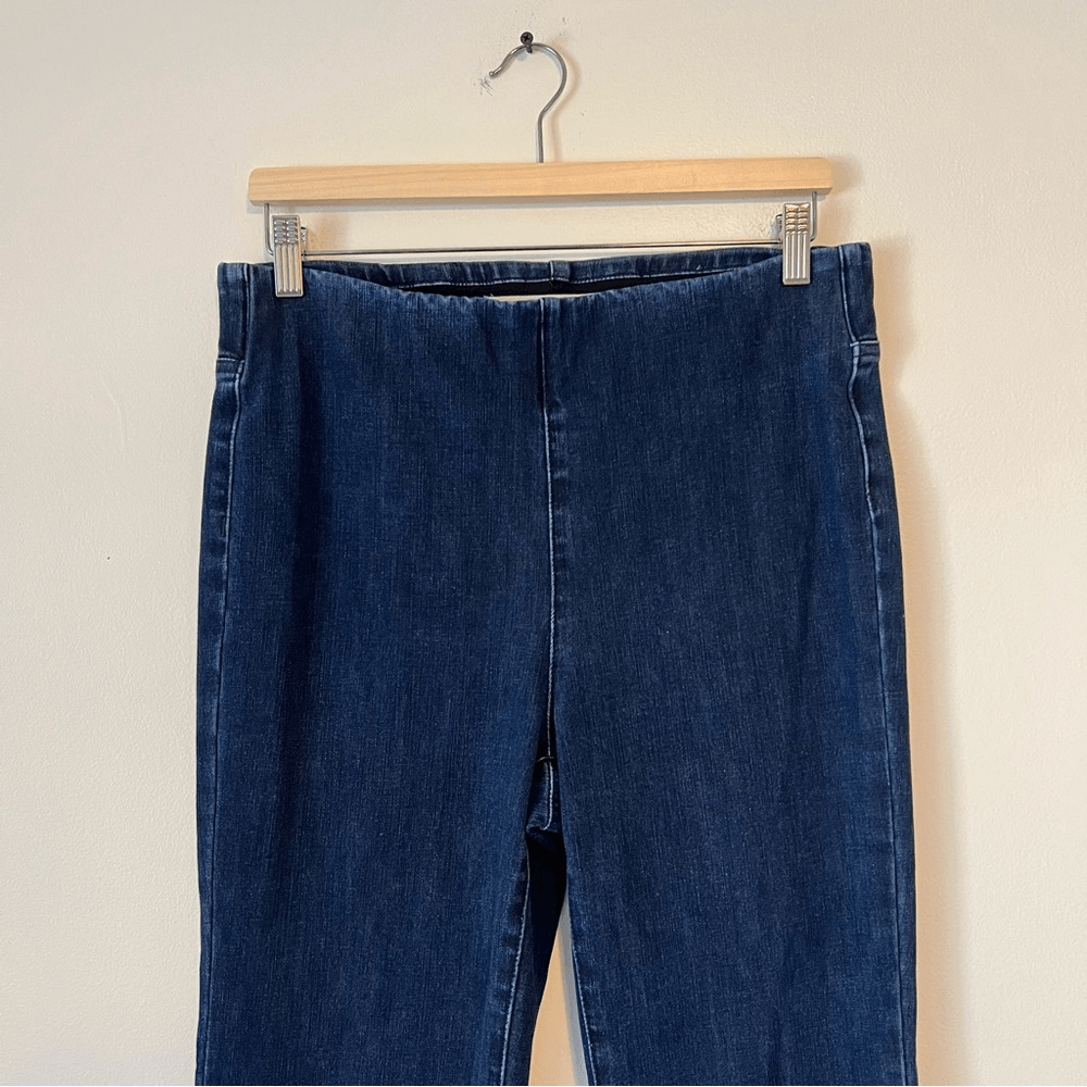 Soft Surroundings Denim Boot Cut Pull On jeans Dark Wash Size Medium Stretch