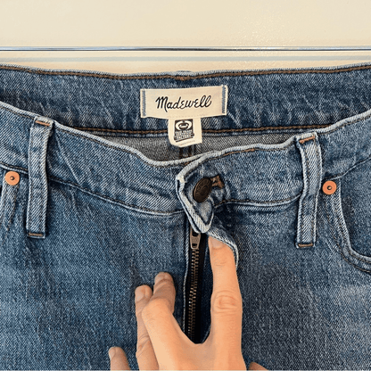 Madewell The Perfect Vintage Straight Jeans Size 33 Medium Wash