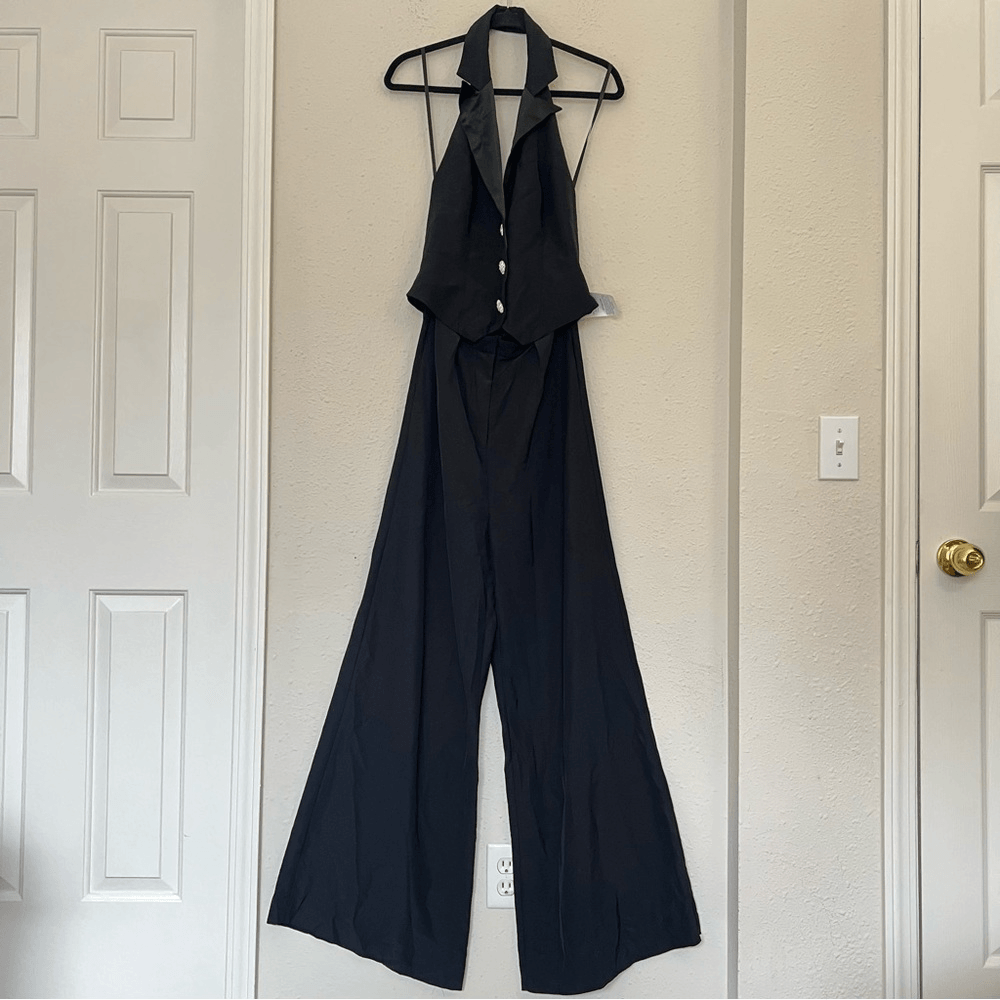 Mac Duggal Black Tuxedo Halter Jumpsuit NEW Size 6 Formal Elegant