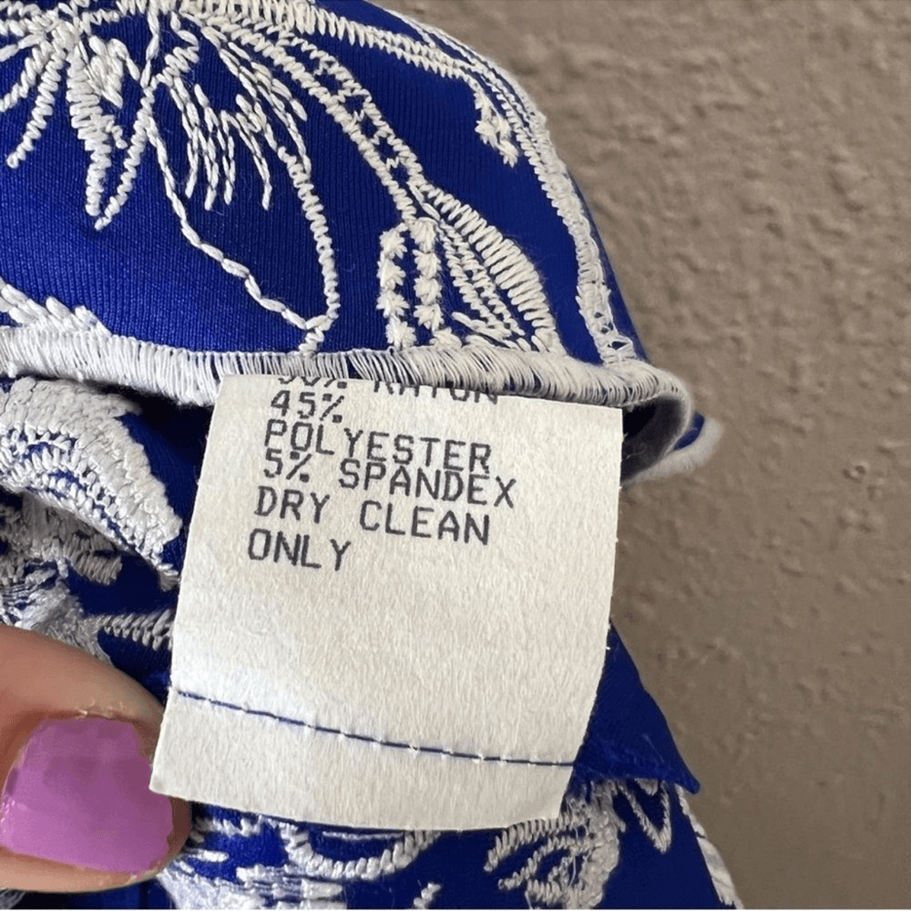 Tadashi Shoji Embroidered Neoprene Mini Dress Size Large