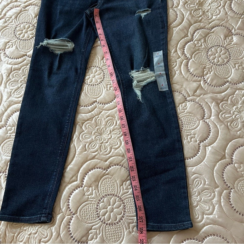Old Navy Mid-Rise Rockstar Super-Skinny Distressed Dark Wash Jeans NEW Size 4