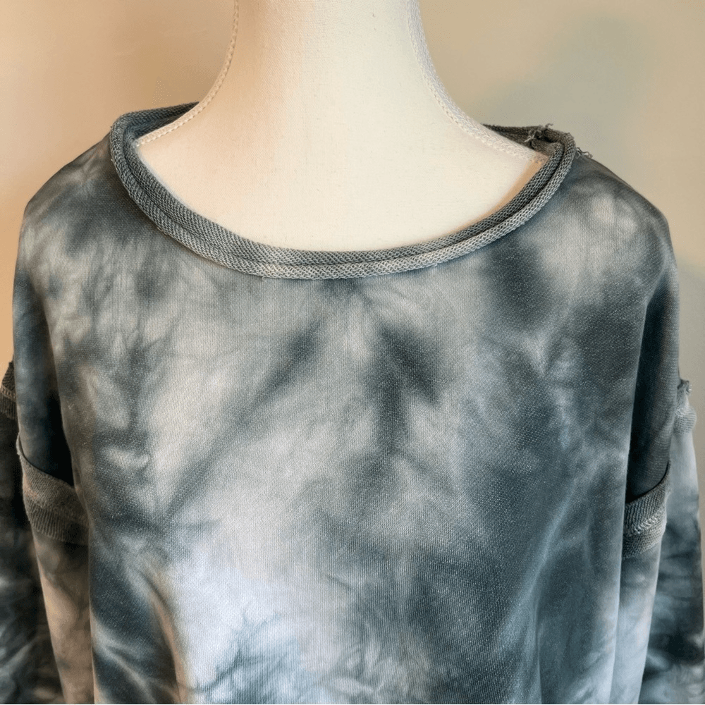 POL Tie Dye Cropped Oversized Sweatshirt Size Large