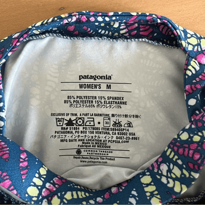 Patagonia Minette Printed Athletic Dress Size Medium Stretchy Blue Pink Green