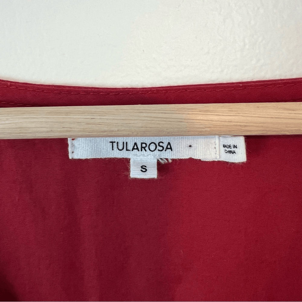 Tularosa Ava Cinched Long Sleeve Crop Top in Wine Size Small