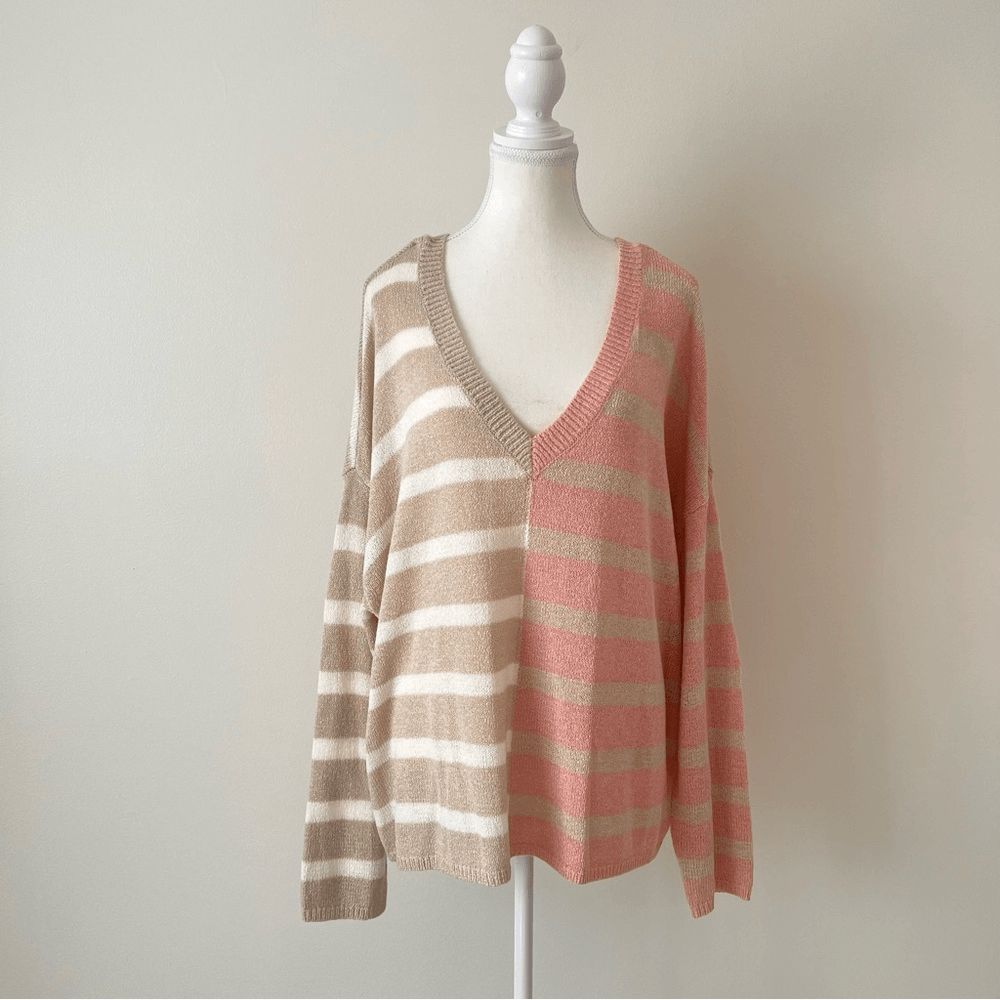 Torrid Striped V-neck Pullover Sweater Size 2X in Cream and Pink