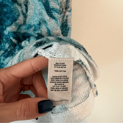 Soft Surroundings V-Neck Sweater Blue Floral Pullover Knit Size Large