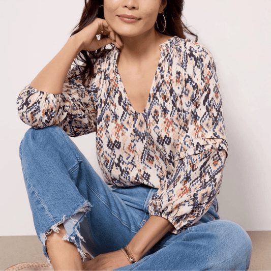 Evereve Layla Ikat Print Blouse Top Size XS