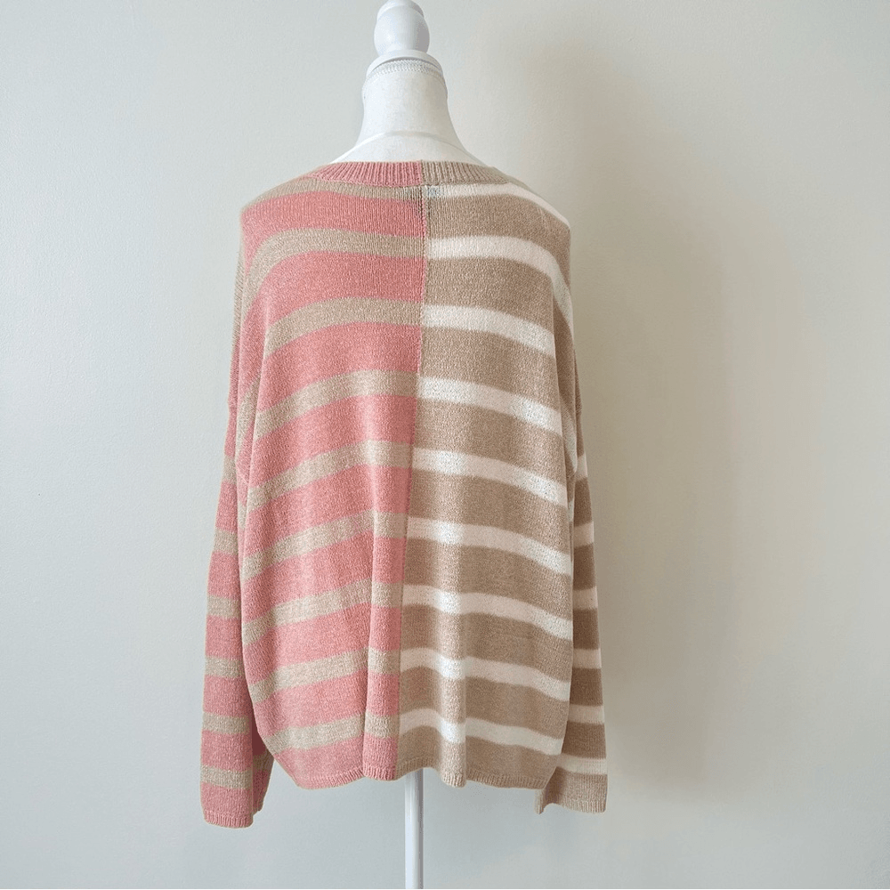 Torrid Striped V-neck Pullover Sweater Size 2X in Cream and Pink