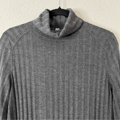 Free People We The Free Ribbed Turtleneck Tunic in Gray Size Small
