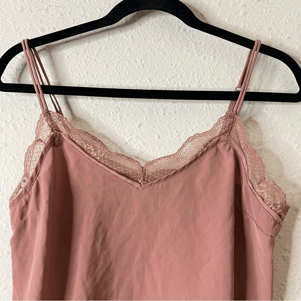 Abercrombie & Fitch Lace Trim Cami Tank Top Size Small