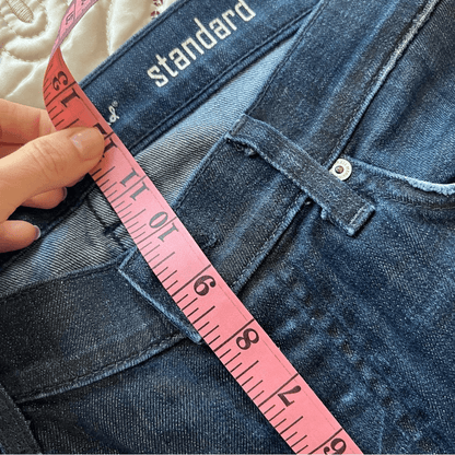 7 For All Mankind The Standard Straight Dark Wash Jeans Size 33