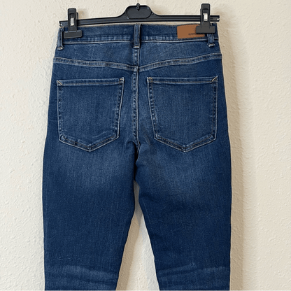 Express Denim Perfect High Rise Legging Jeans NEW Size 4