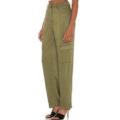 Revolve Superdown Mae Cargo Pant in Olive NEW Size XL