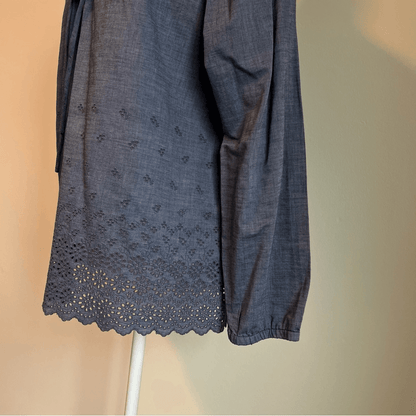 J. Crew Peasant Chambray Long Sleeves Eyelet Blouse Top Size 6 Long Sleeve