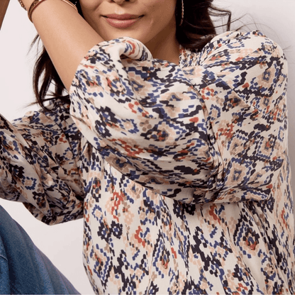 Evereve Layla Ikat Print Blouse Top Size XS