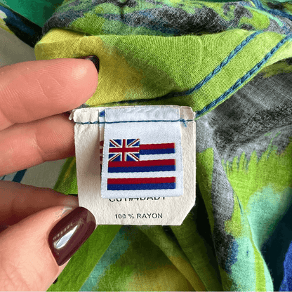 Jams World Hawaiian Shirt Mens Short Sleeve Retro Serpentine VTG Travel Medium