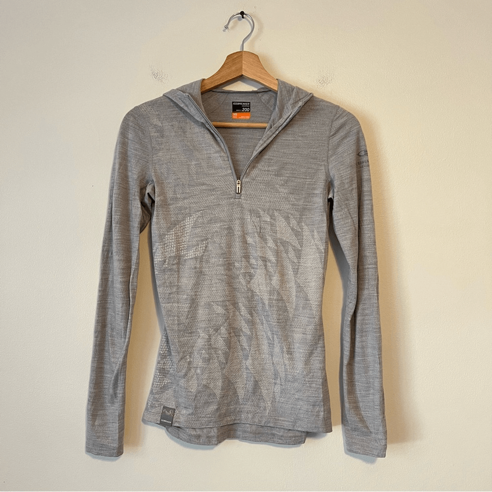 Icebreaker Merino Oasis 200 Bodyfit Long Sleeve Half Zip Hoodie Simon Beck XS