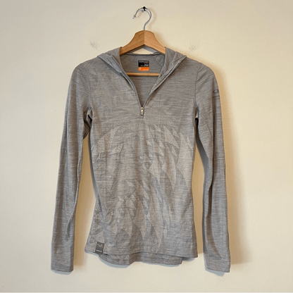 Icebreaker Merino Oasis 200 Bodyfit Long Sleeve Half Zip Hoodie Simon Beck XS