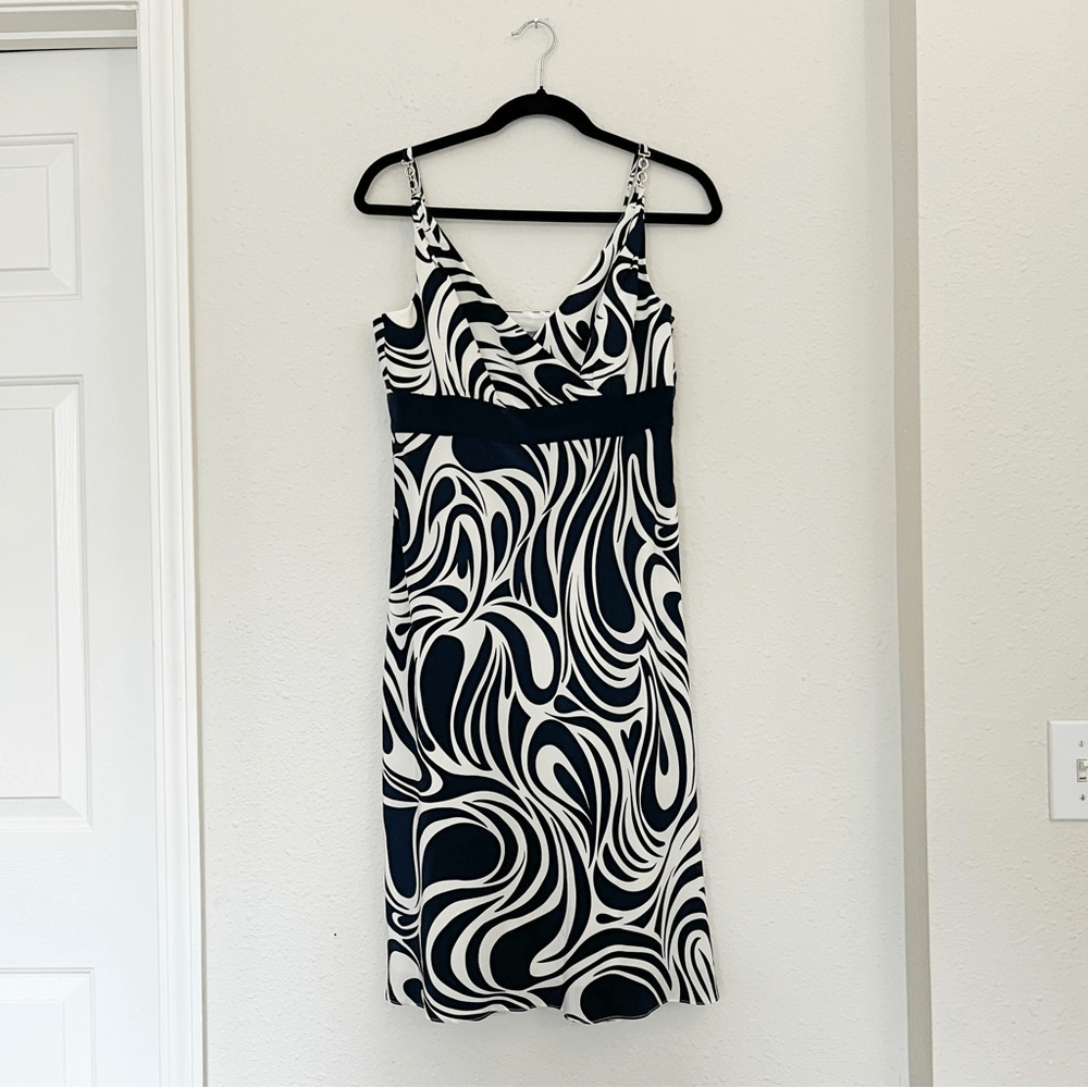 Ann Taylor  100% Silk Navy Blue White Abstract Spaghetti Strap Silk Dress Size 4