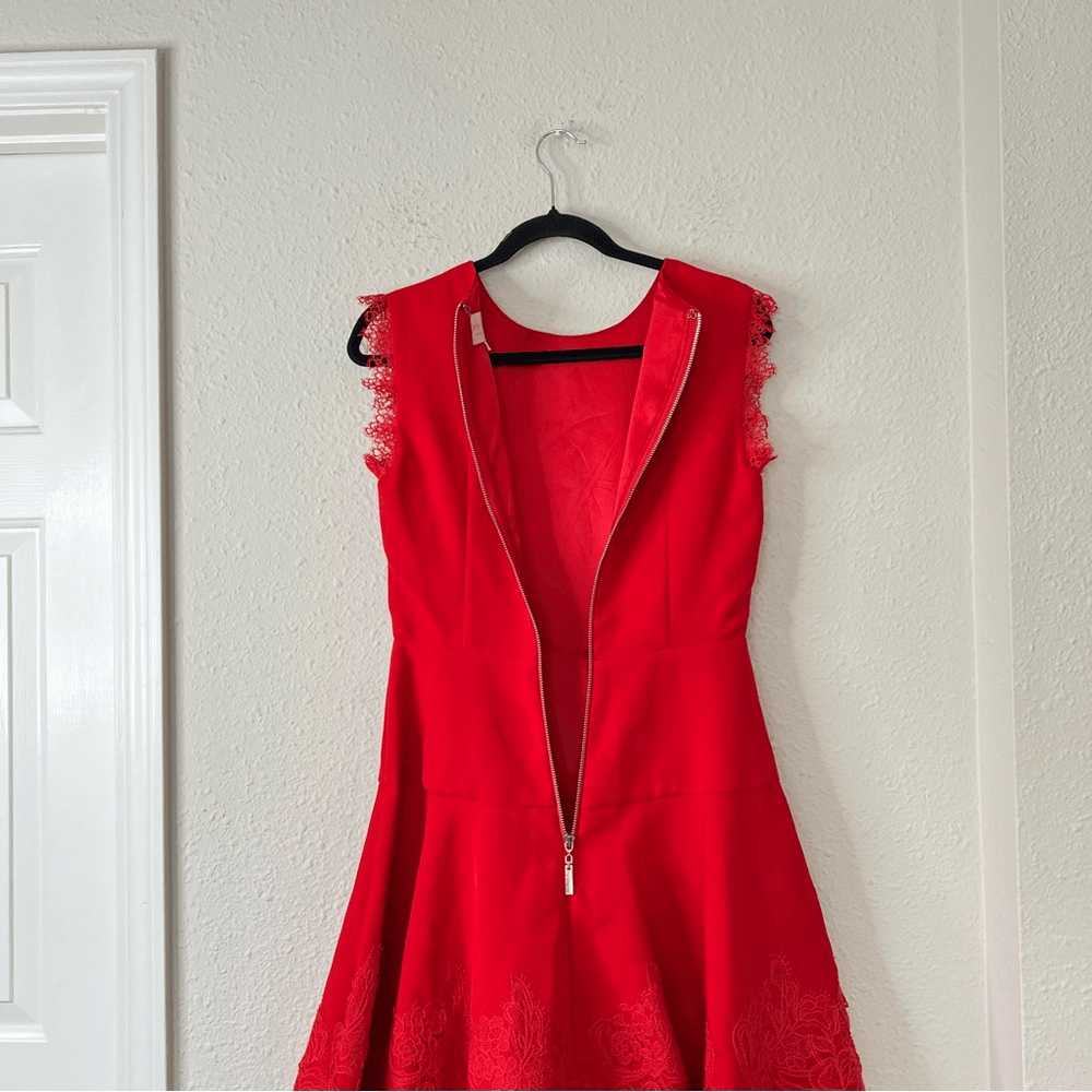 Bronx and Banco Antonia Red Sleeveless Lace Trim Mini Flared Dress Size US 6