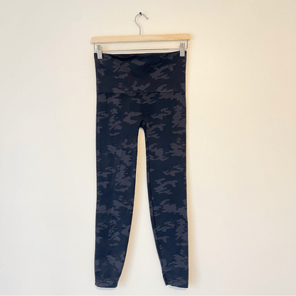 Spanx Seamless Camo Leggings FL3515 Size Large