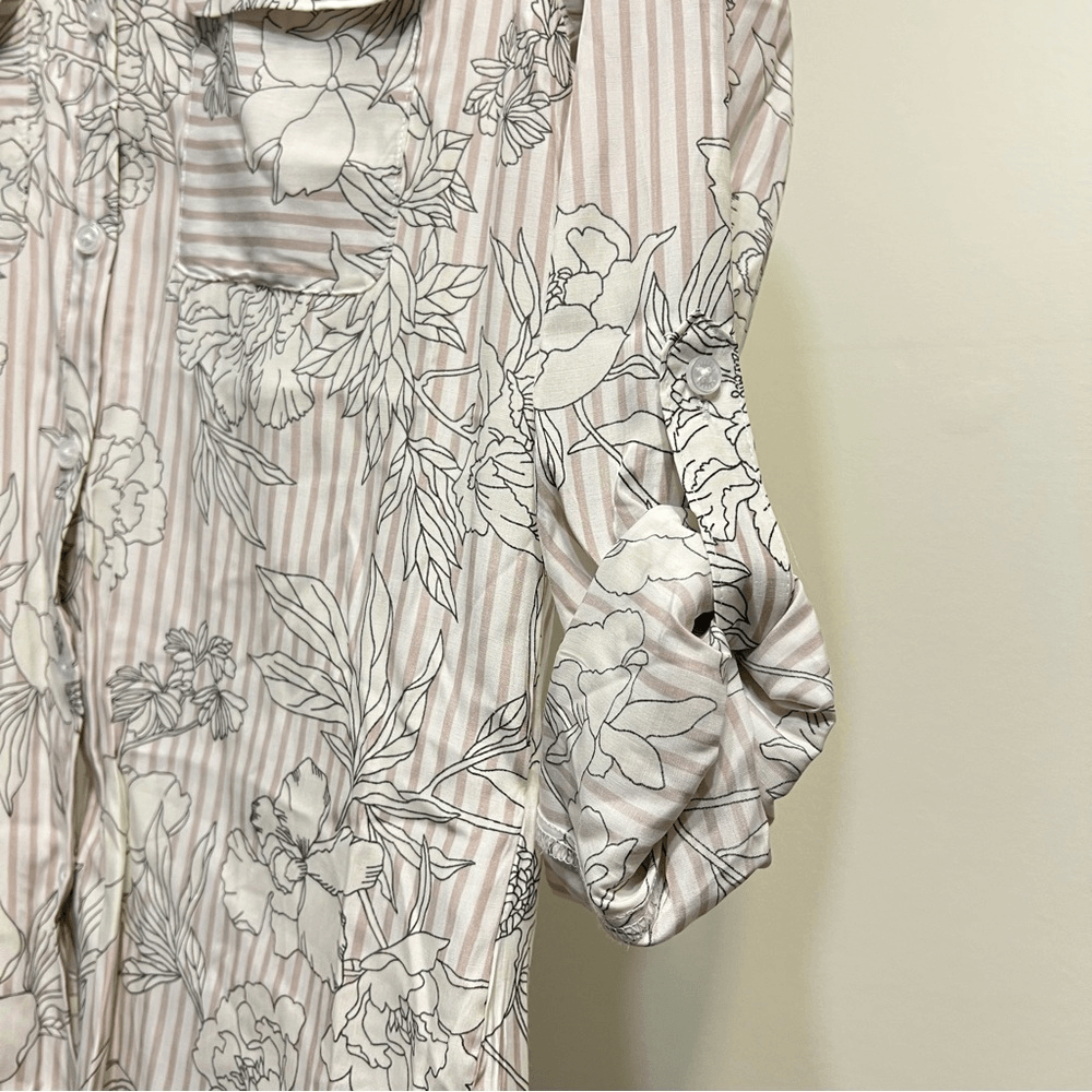 Express The City Shirt Silky Floral Button Down Shirt NEW Size XS