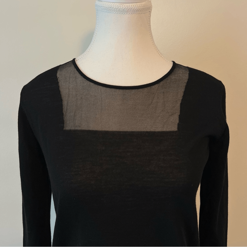 Akris Punto Wool Long Sleeve Knit Top in Black NEW Size 4 Mesh Neckline