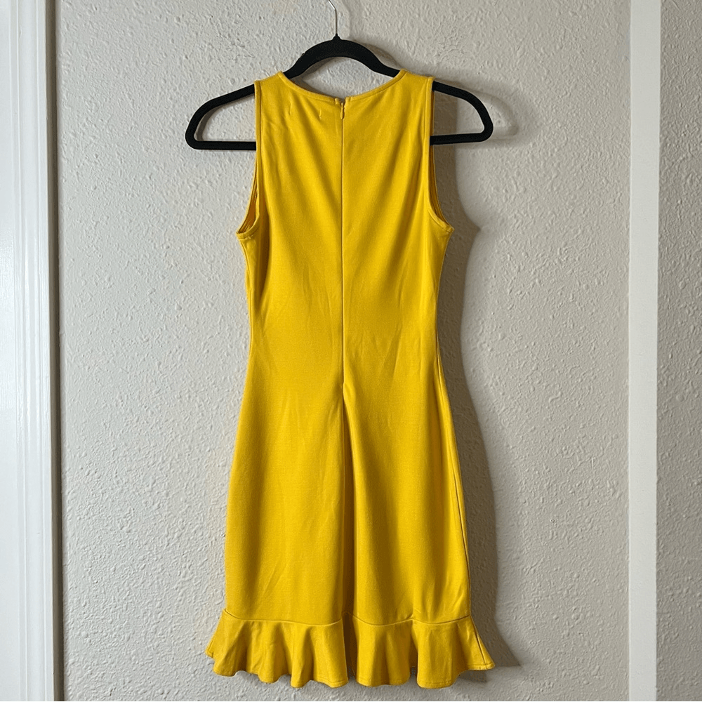 Revolve Lovers & Friends Monroe Mini Dress NEW Size XS in Mustard Yellow