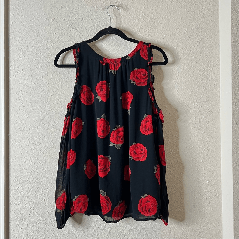 Sanctuary Cold Shoulder Rose Print Long Sleeve Blouse Black and Red Size Medium