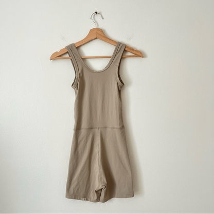 Set Active Sport Body One Piece in Desert Bodysuit Romper Size Small