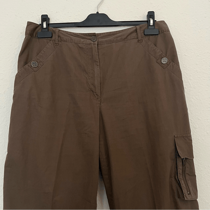 Chico’s Cropped Cargo Pants in Brown Size 2/ US 12