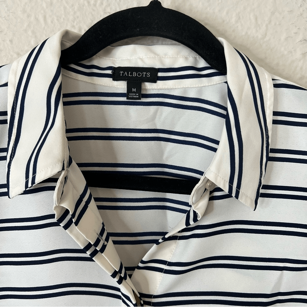 Talbots Boyfriend Button Down Shirt Blouse Striped Size Medium